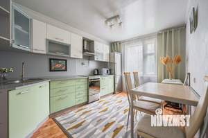 3-к квартира, вторичка, 81м2, 1/6 этаж