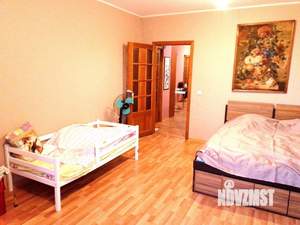 4-к квартира, вторичка, 130м2, 4/18 этаж