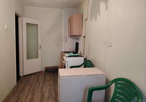 2-к квартира, вторичка, 44м2, 1/9 этаж