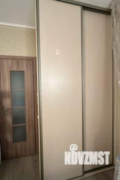 2-к квартира, вторичка, 68м2, 3/25 этаж