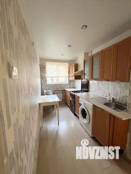 2-к квартира, вторичка, 43м2, 1/9 этаж