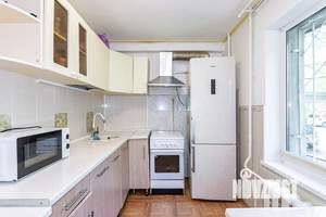 2-к квартира, вторичка, 44м2, 1/5 этаж