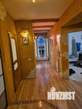 3-к квартира, вторичка, 102м2, 2/6 этаж