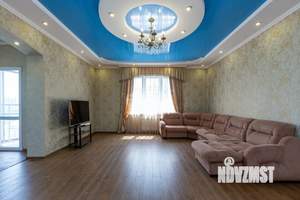 3-к квартира, вторичка, 129м2, 20/25 этаж