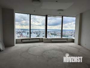 2-к квартира, вторичка, 106м2, 33/52 этаж