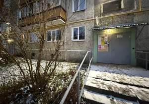 3-к квартира, вторичка, 60м2, 1/5 этаж