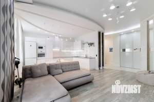 3-к квартира, вторичка, 96м2, 1/4 этаж