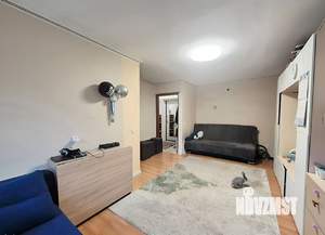 2-к квартира, вторичка, 42м2, 1/5 этаж