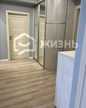 2-к квартира, вторичка, 60м2, 24/24 этаж