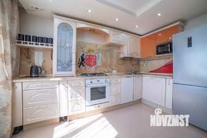 3-к квартира, вторичка, 63м2, 8/9 этаж