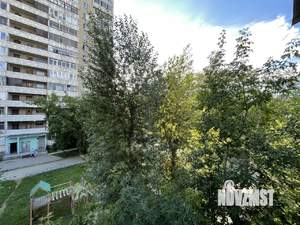 2-к квартира, вторичка, 42м2, 3/5 этаж