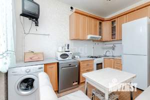 2-к квартира, вторичка, 58м2, 2/4 этаж