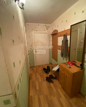 4-к квартира, вторичка, 58м2, 5/5 этаж