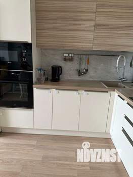 2-к квартира, вторичка, 63м2, 4/19 этаж
