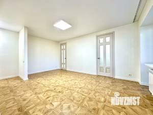 2-к квартира, вторичка, 42м2, 3/5 этаж