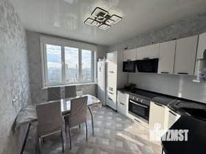 2-к квартира, вторичка, 64м2, 14/27 этаж