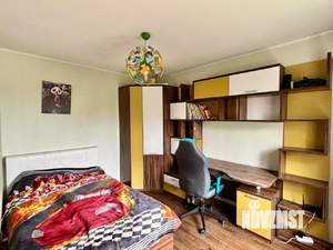3-к квартира, вторичка, 53м2, 5/5 этаж