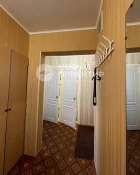 2-к квартира, вторичка, 43м2, 9/9 этаж