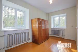 2-к квартира, вторичка, 42м2, 1/5 этаж
