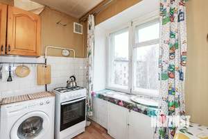 2-к квартира, вторичка, 39м2, 5/5 этаж