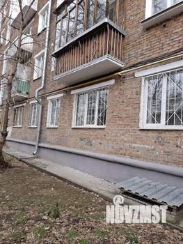 2-к квартира, вторичка, 42м2, 1/5 этаж