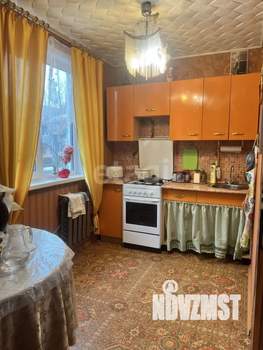 2-к квартира, вторичка, 42м2, 1/5 этаж