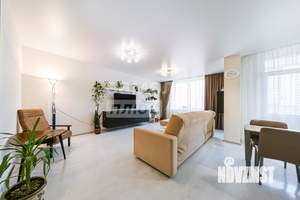 3-к квартира, вторичка, 104м2, 10/13 этаж