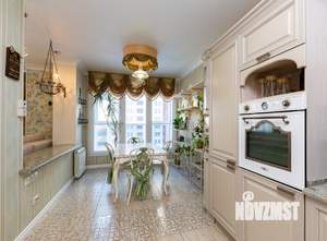 3-к квартира, вторичка, 116м2, 11/25 этаж