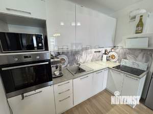 2-к квартира, вторичка, 56м2, 11/18 этаж