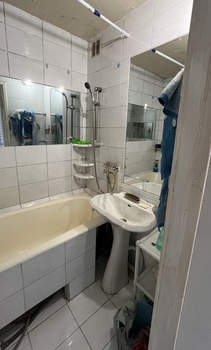 3-к квартира, вторичка, 57м2, 8/9 этаж