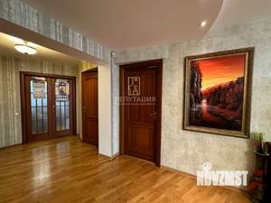5-к квартира, вторичка, 164м2, 2/10 этаж