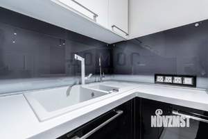 2-к квартира, вторичка, 79м2, 16/25 этаж