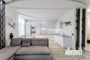 3-к квартира, вторичка, 96м2, 1/4 этаж