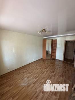 2-к квартира, вторичка, 57м2, 1/10 этаж