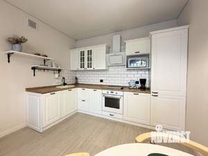 2-к квартира, вторичка, 70м2, 17/25 этаж