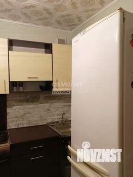 2-к квартира, вторичка, 42м2, 1/4 этаж