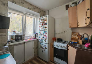 2-к квартира, вторичка, 45м2, 1/5 этаж