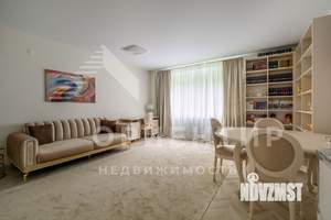 2-к квартира, вторичка, 75м2, 1/7 этаж
