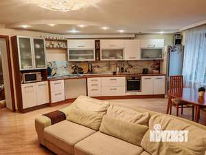 3-к квартира, вторичка, 130м2, 2/17 этаж