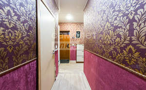 2-к квартира, вторичка, 43м2, 1/4 этаж