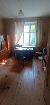 3-к квартира, вторичка, 73м2, 2/4 этаж