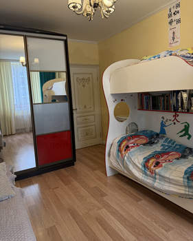 3-к квартира, вторичка, 87м2, 4/10 этаж