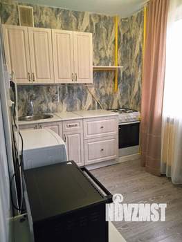 Студия квартира, вторичка, 44м2, 1/5 этаж