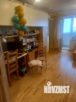 Студия квартира, вторичка, 42м2, 3/5 этаж