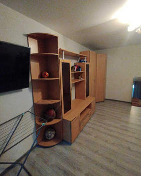 2-к квартира, вторичка, 43м2, 1/9 этаж