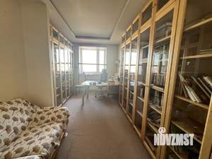 4-к квартира, вторичка, 113м2, 13/16 этаж