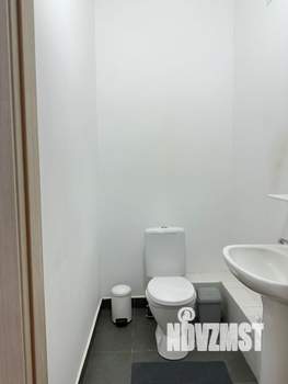 3-к квартира, вторичка, 65м2, 10/18 этаж