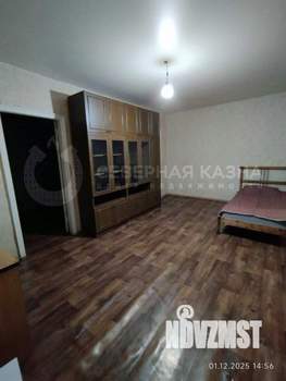 2-к квартира, вторичка, 45м2, 1/4 этаж