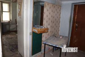 3-к квартира, вторичка, 60м2, 1/6 этаж