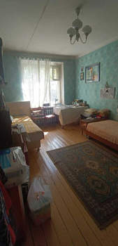 3-к квартира, вторичка, 73м2, 2/4 этаж